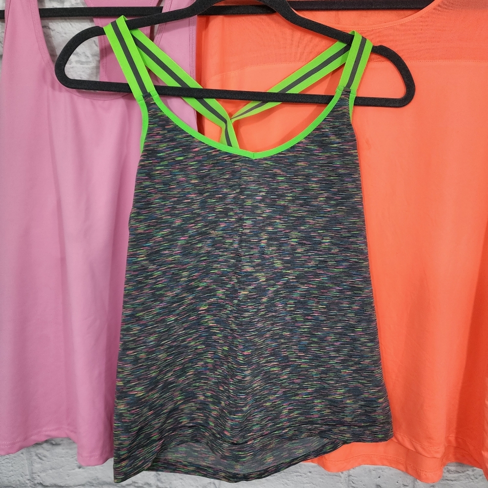 C9/Danskin/No Boundaries 3 Piece Colorful Tank Bu… - image 2